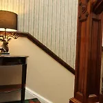 Dunedin Guest House